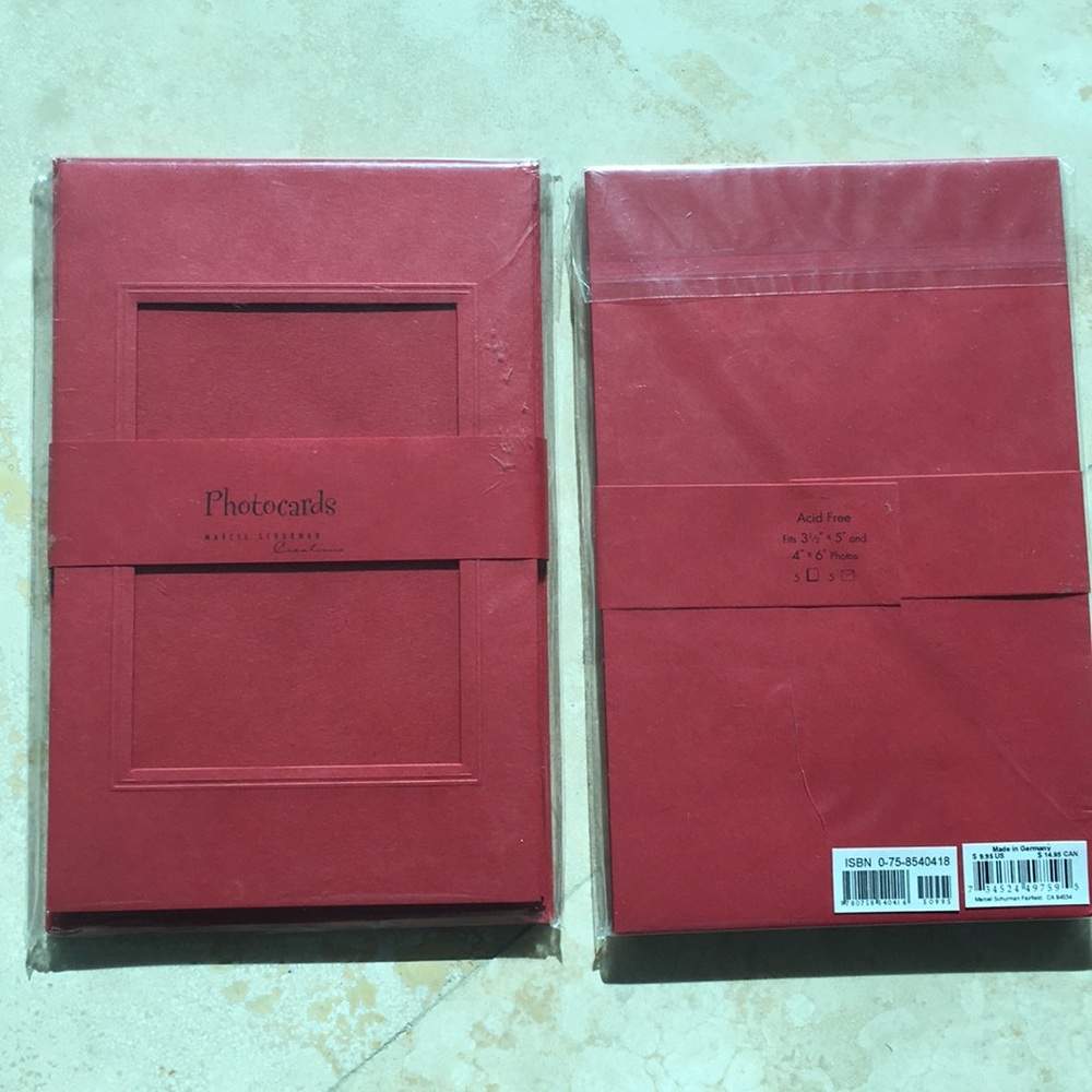 Set of 10 Designer Red Photocards